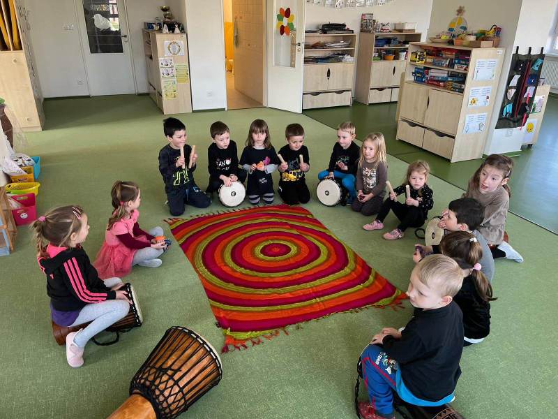 Muzikohrtky se zvtky 