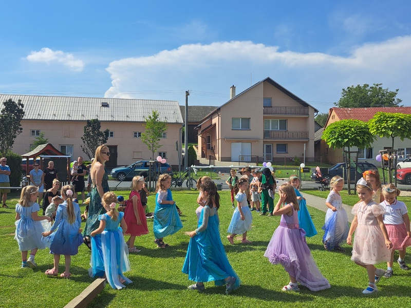 Rozlouen s pedkolky