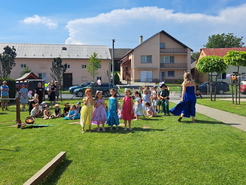 Rozlouen s pedkolky