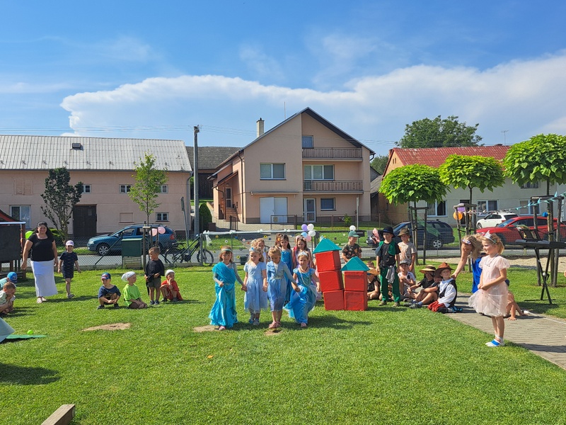 Rozlouen s pedkolky